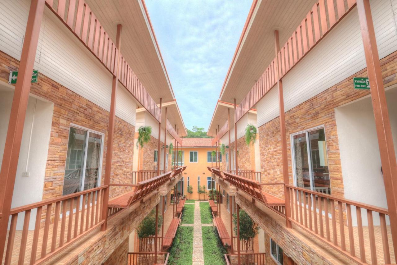 Rak Na Khaoyai Hotel Muszi Kültér fotó